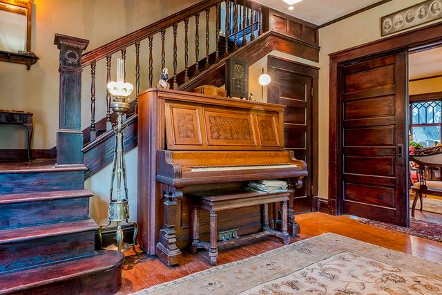 1724 5th Avenue, Fort Worth, TX 76110