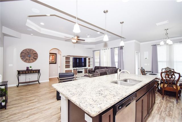 1633 Rhumba, Corpus Christi, TX 78410