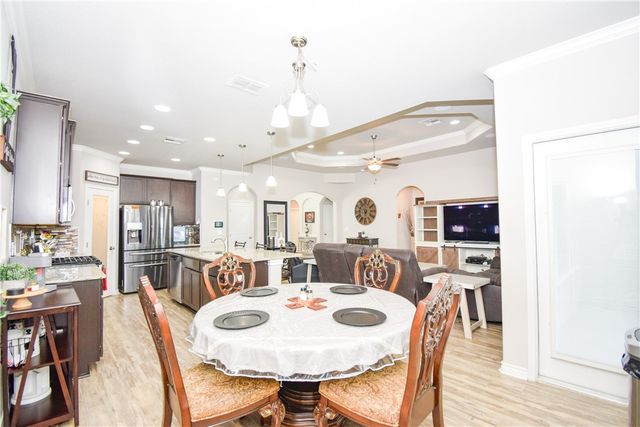 1633 Rhumba, Corpus Christi, TX 78410