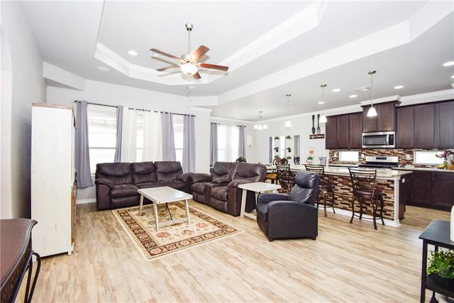 1633 Rhumba, Corpus Christi, TX 78410