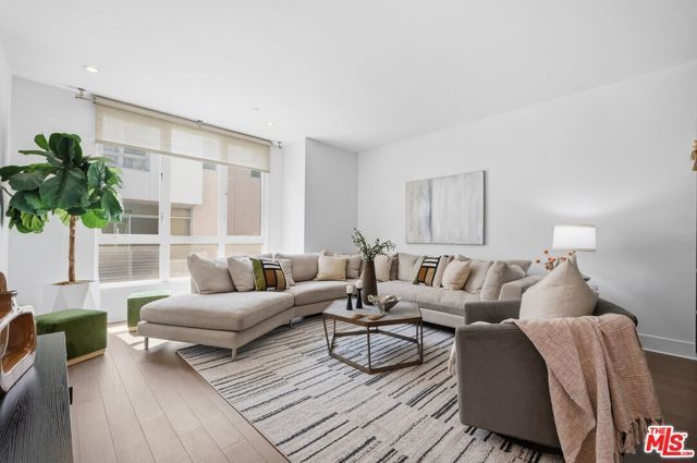 1400 N Fuller Avenue 9, Los Angeles, CA 90046