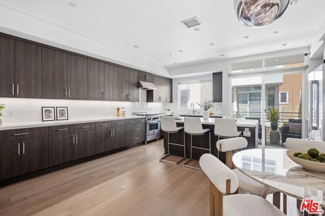 1400 N Fuller Avenue 9, Los Angeles, CA 90046