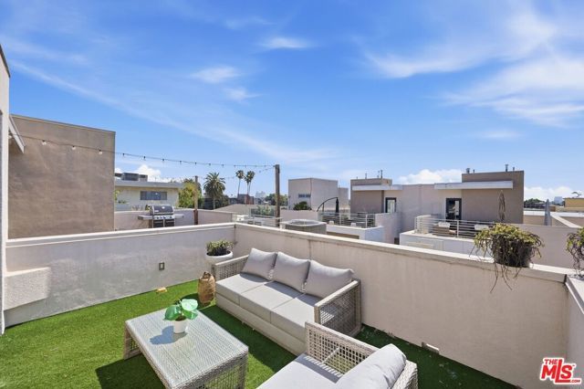 1400 N Fuller Avenue 9, Los Angeles, CA 90046