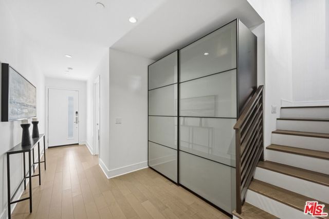 1400 N Fuller Avenue 9, Los Angeles, CA 90046