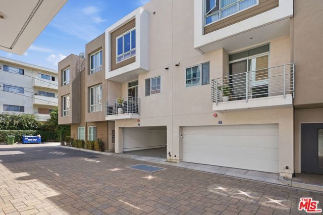 1400 N Fuller Avenue 9, Los Angeles, CA 90046