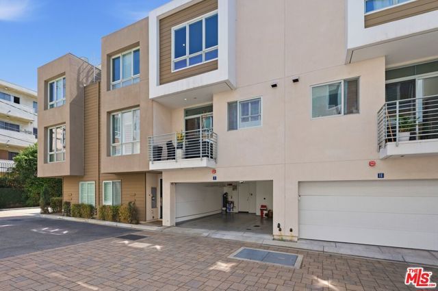 1400 N Fuller Avenue 9, Los Angeles, CA 90046