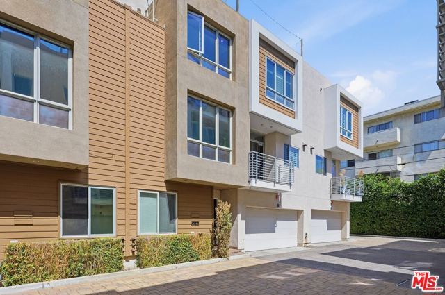 1400 N Fuller Avenue 9, Los Angeles, CA 90046