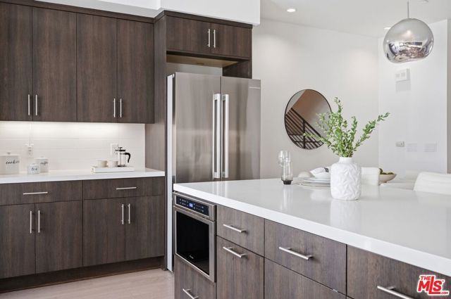 1400 N Fuller Avenue 9, Los Angeles, CA 90046