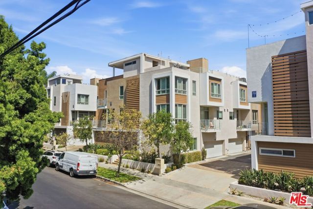 1400 N Fuller Avenue 9, Los Angeles, CA 90046