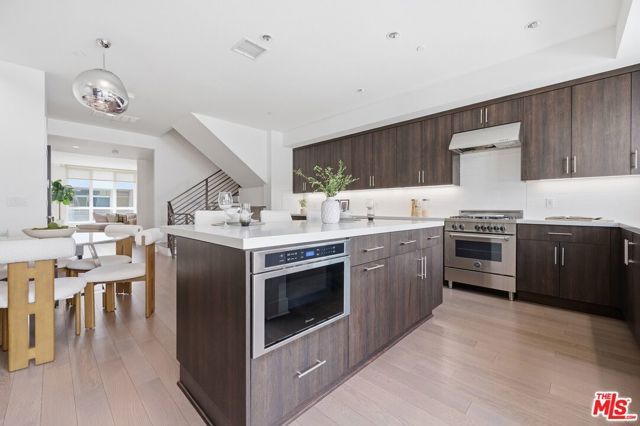 1400 N Fuller Avenue 9, Los Angeles, CA 90046