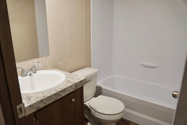 20452 Vick Dr, New Caney, TX 77357