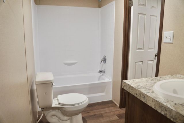 20452 Vick Dr, New Caney, TX 77357