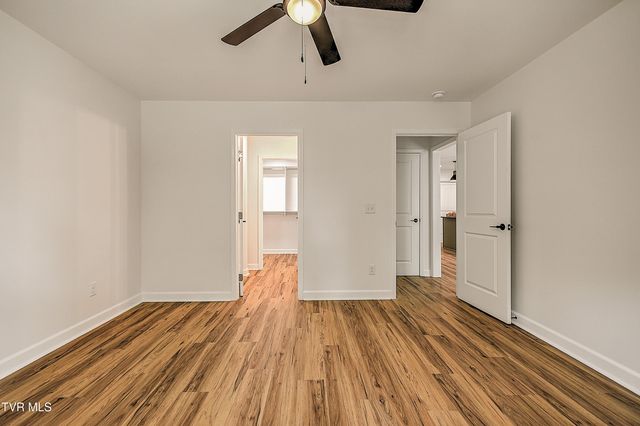 2221 Ashwood Avenue, Kingsport, TN 37664
