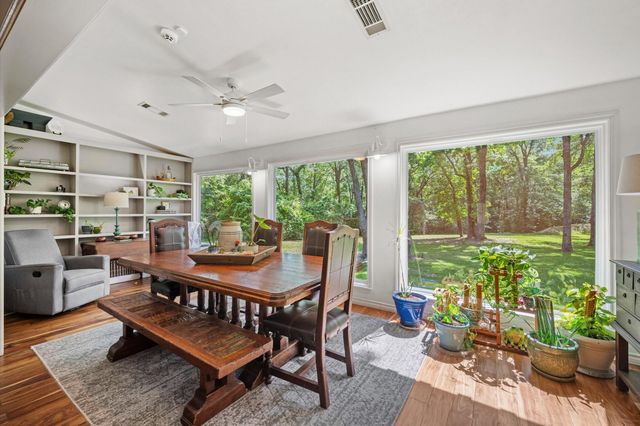 1819 Little John Street, Montgomery, TX 77316