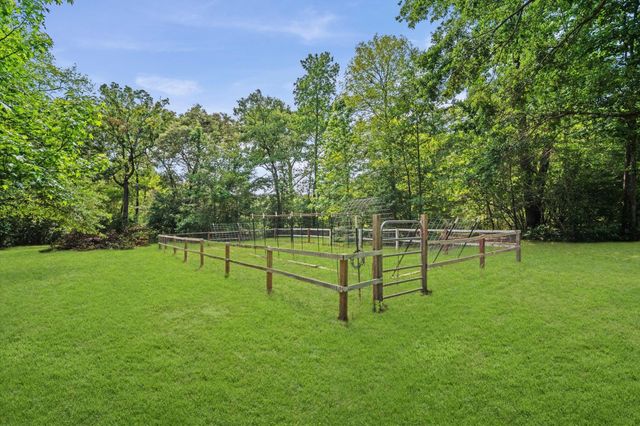 1819 Little John Street, Montgomery, TX 77316