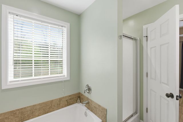 9060 Old Nashville Rd, Bon Aqua, TN 37025