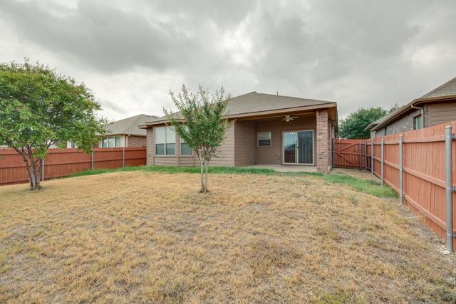 1445 Elkford Lane, Fort Worth, TX 76247