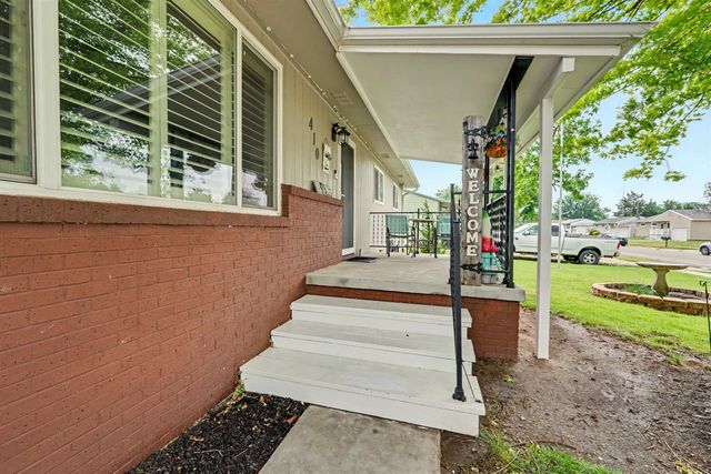 410 Maple Ave, Salina, KS 67401