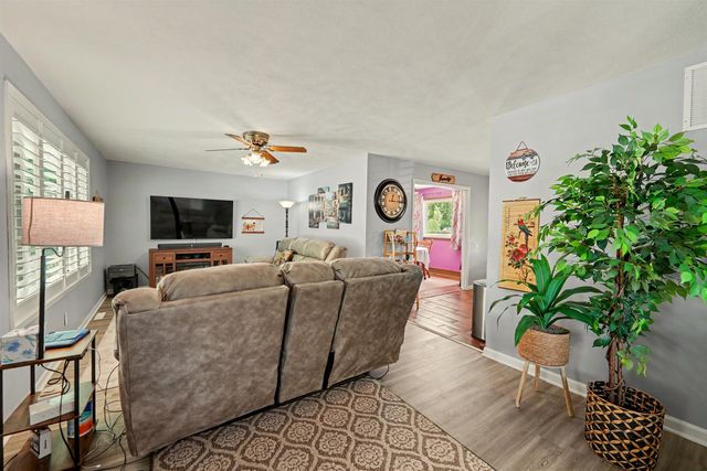 410 Maple Ave, Salina, KS 67401