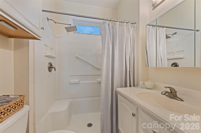 57 Fiddle Drive, Canton, NC 28716