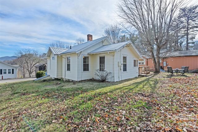 57 Fiddle Drive, Canton, NC 28716