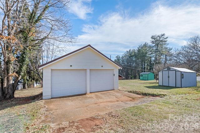 57 Fiddle Drive, Canton, NC 28716