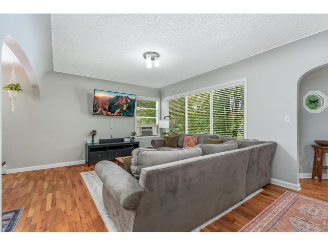 1150 E 5th St, Loveland, CO 80537