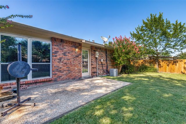 5308 Nash Drive, The Colony, TX 75056