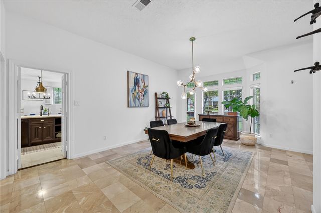 25 Glen Loch Court, Sugar Land, TX 77479