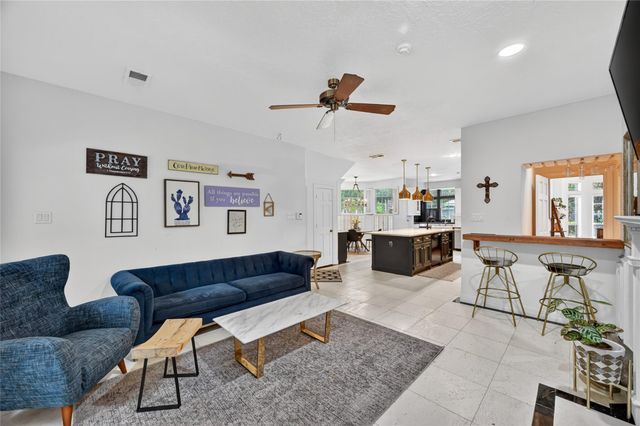 25 Glen Loch Court, Sugar Land, TX 77479