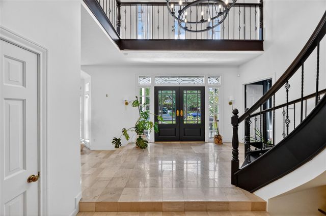 25 Glen Loch Court, Sugar Land, TX 77479
