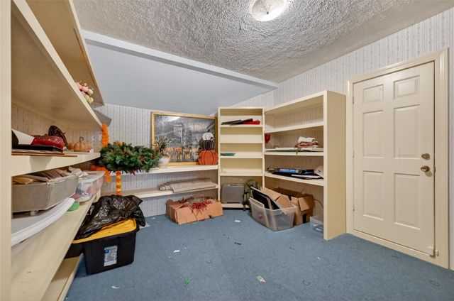 25 Glen Loch Court, Sugar Land, TX 77479