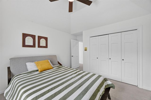 25 Glen Loch Court, Sugar Land, TX 77479