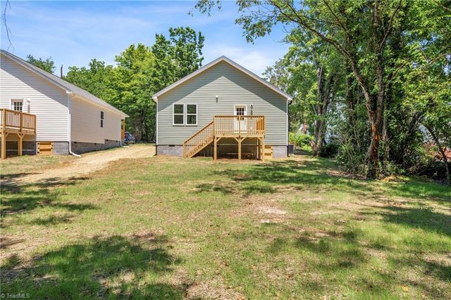 910 Roosevelt Street, Winston-salem, NC 27105
