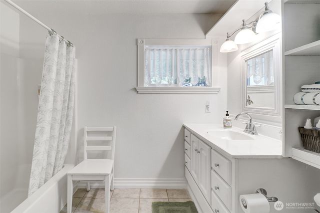 14902 Turner Road SE, Rainier, WA 98576