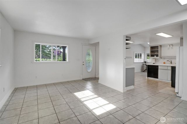 14902 Turner Road SE, Rainier, WA 98576