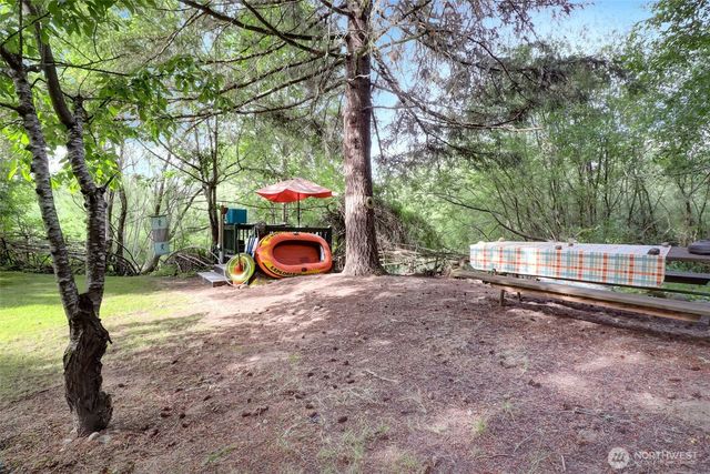 14902 Turner Road SE, Rainier, WA 98576