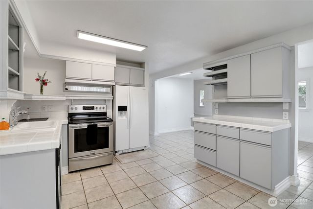 14902 Turner Road SE, Rainier, WA 98576