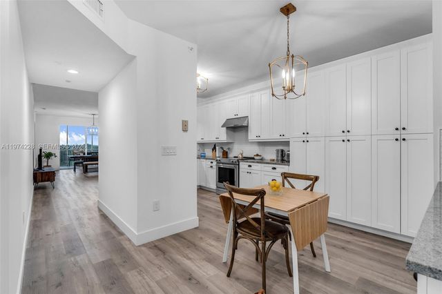 10730 NW 66th St 505, Doral, FL 33178