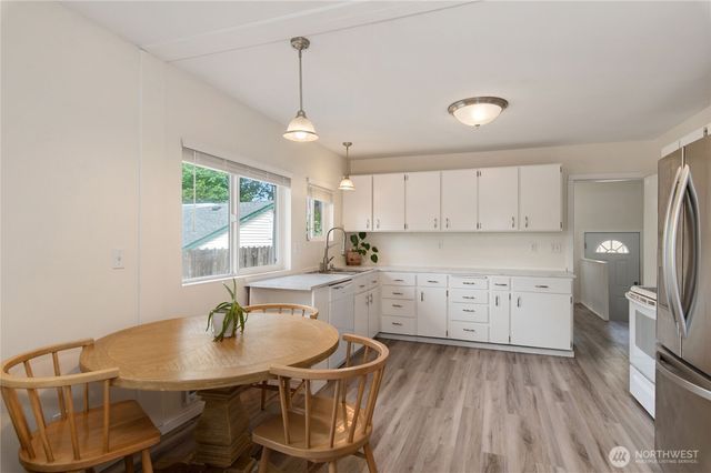 3622 W E Street, Bremerton, WA 98312