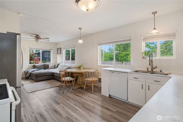 3622 W E Street, Bremerton, WA 98312