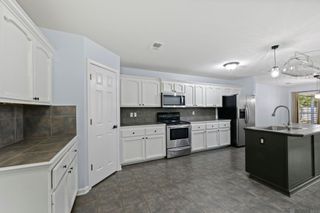 36000 Houmas House Ave, Denham Springs, LA 70706