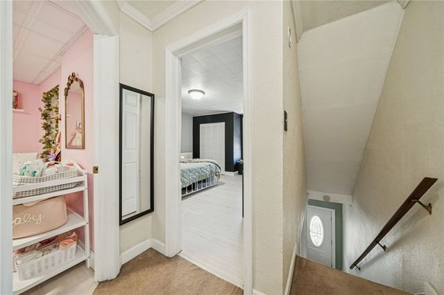 724 Sidney St, Southwest Greensburg Boro, PA 15601