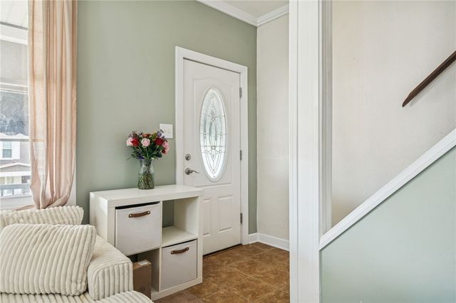 724 Sidney St, Southwest Greensburg Boro, PA 15601