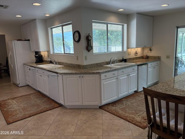 9331 N 111TH Drive, Sun City, AZ 85351