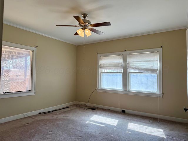 920 Montgomery Street, Memphis, TX 79245