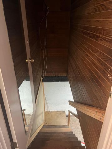 920 Montgomery Street, Memphis, TX 79245