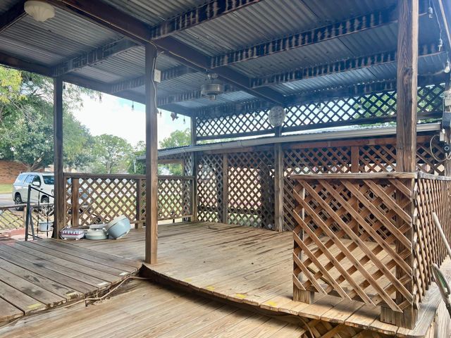 920 Montgomery Street, Memphis, TX 79245