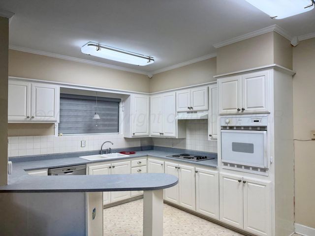 920 Montgomery Street, Memphis, TX 79245