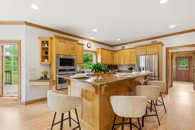 N36W22663 Long Valley ROAD, Pewaukee, WI 53072